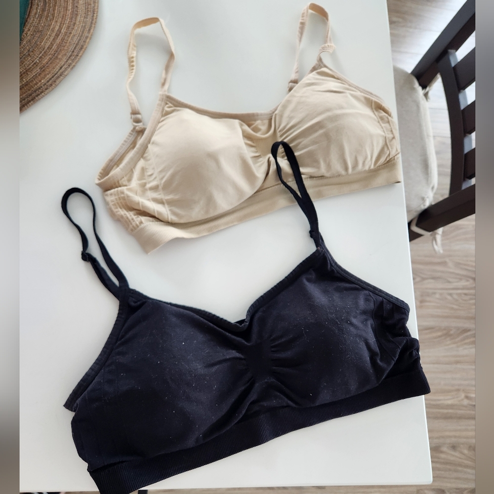 Women's Black and Tan Sports Bra Set